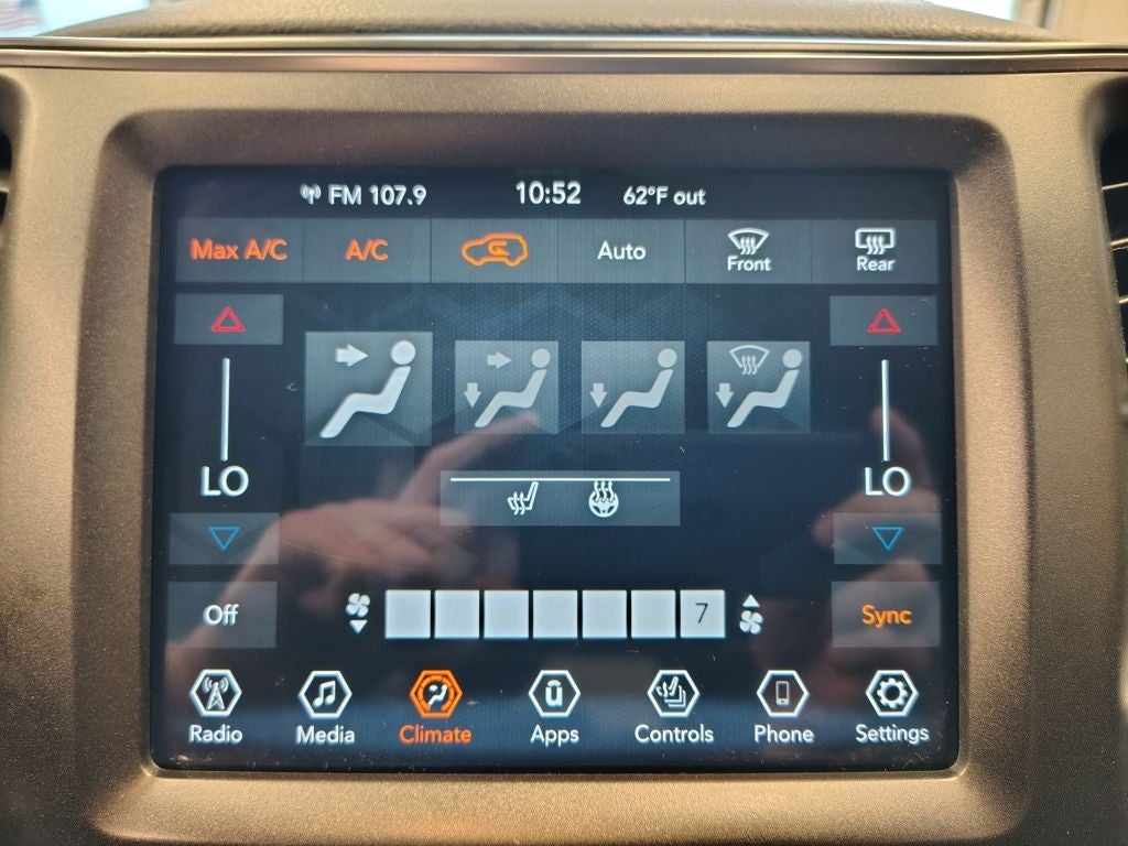 2020 Jeep Cherokee Trailhawk