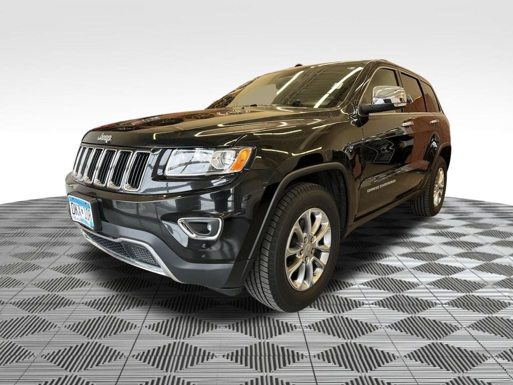 Used 2015 Jeep Grand Cherokee Limited with VIN 1C4RJFBG7FC775808 for sale in Monticello, Minnesota