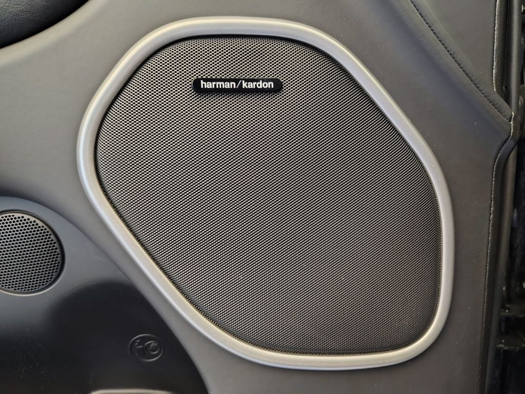 2020 Jeep Grand Cherokee Summit