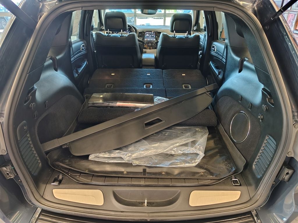 2020 Jeep Grand Cherokee Summit