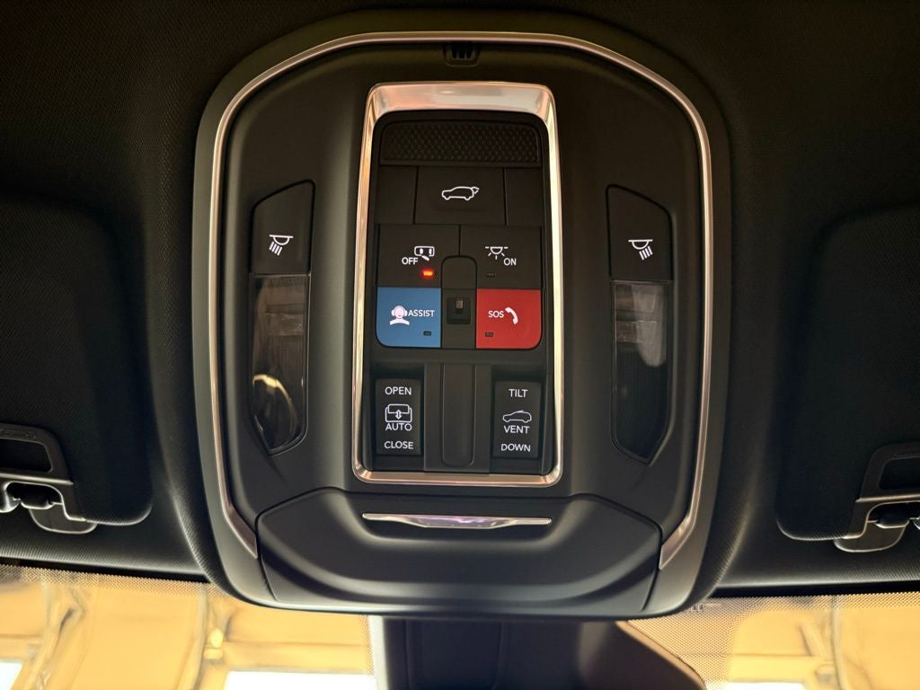 2025 Jeep Grand Cherokee Altitude X