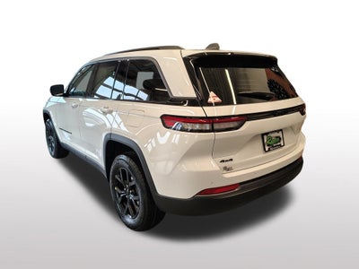 2026 Jeep Grand Cherokee Altitude