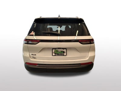 2026 Jeep Grand Cherokee Altitude