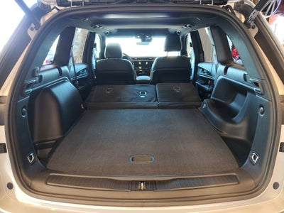 2026 Jeep Grand Cherokee Altitude