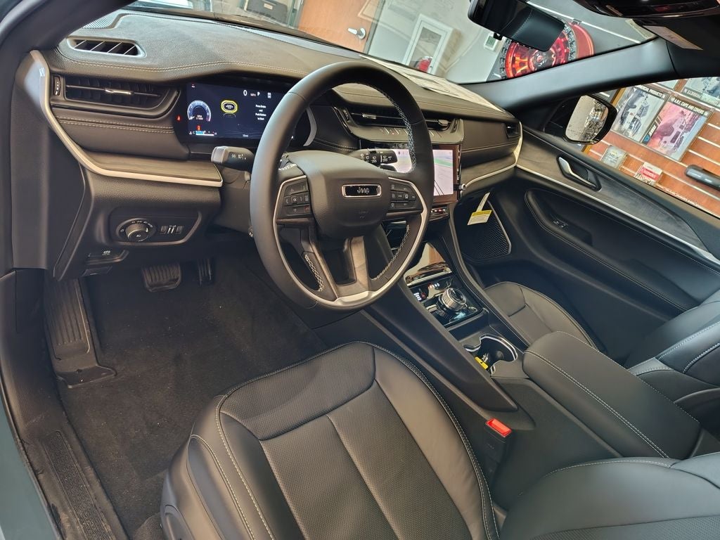 2026 Jeep Grand Cherokee Limited Reserve