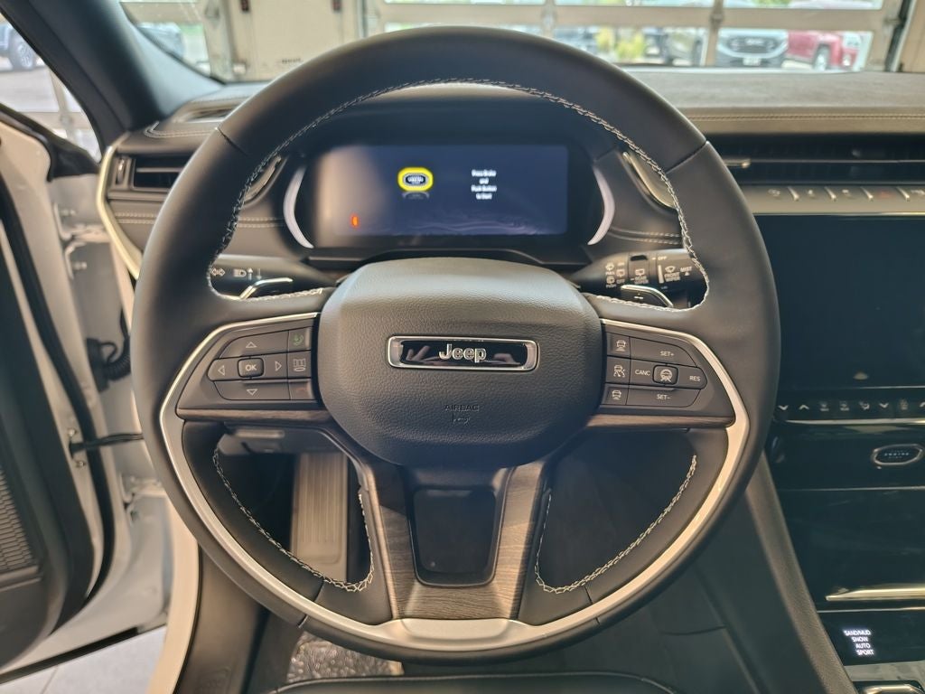 2027 Jeep Grand Cherokee Limited