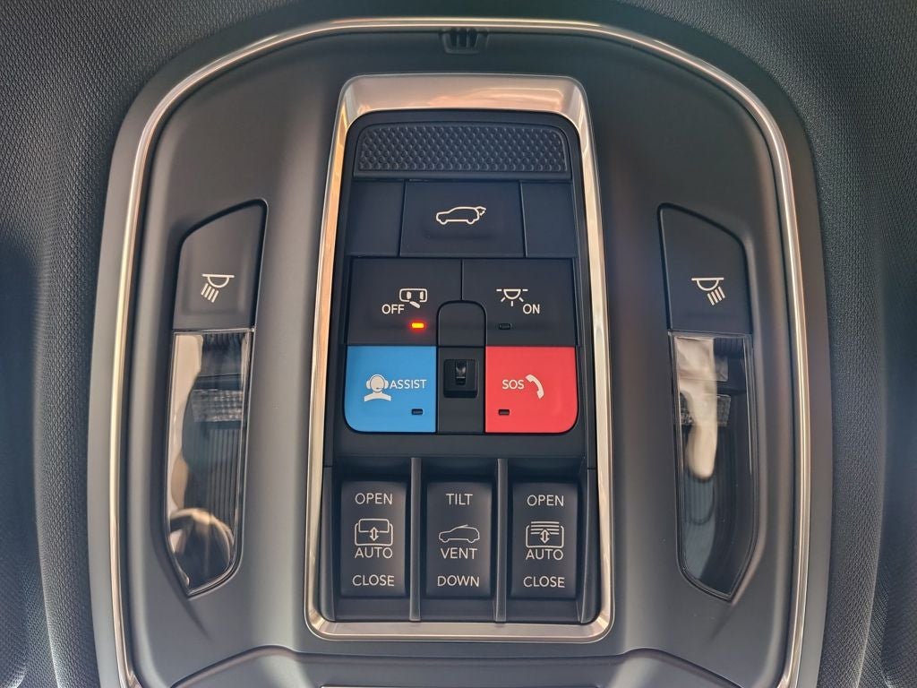 2027 Jeep Grand Cherokee Limited