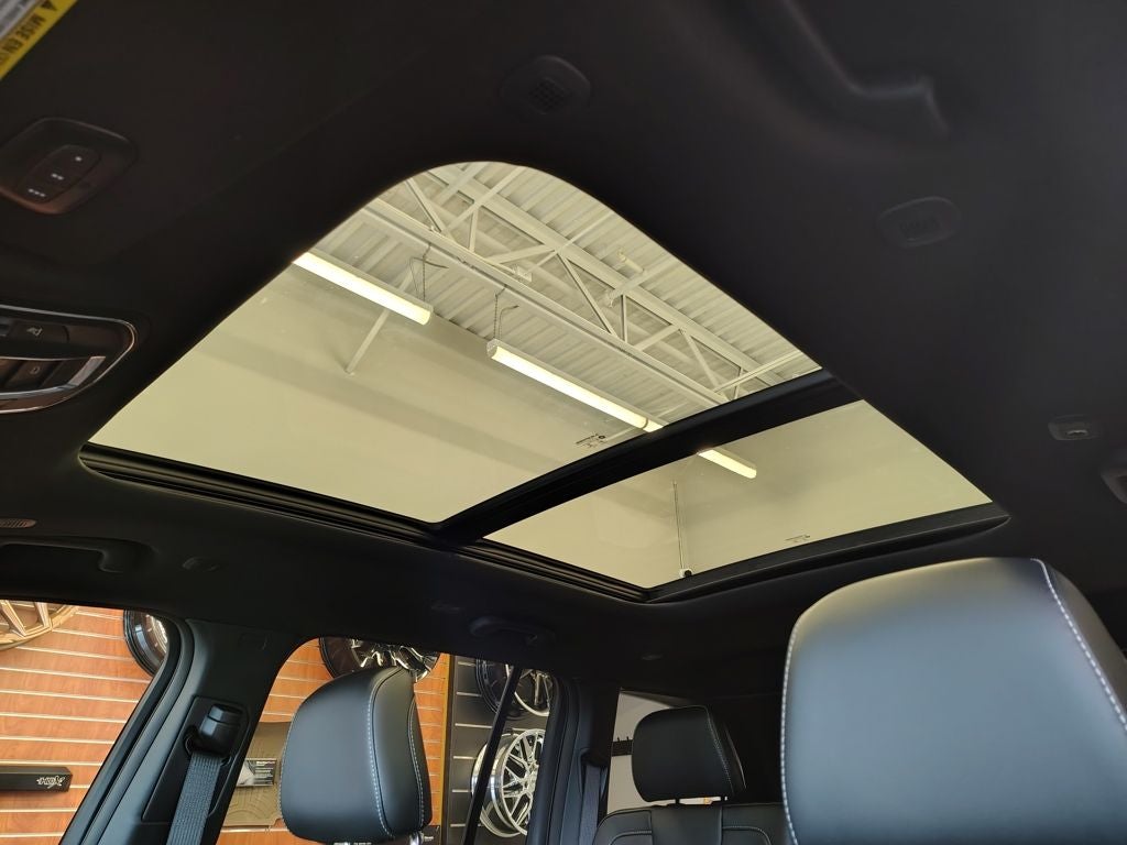2027 Jeep Grand Cherokee Limited