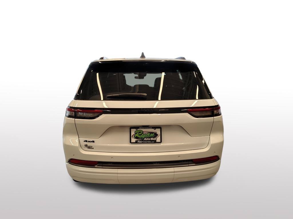 2027 Jeep Grand Cherokee Limited Reserve