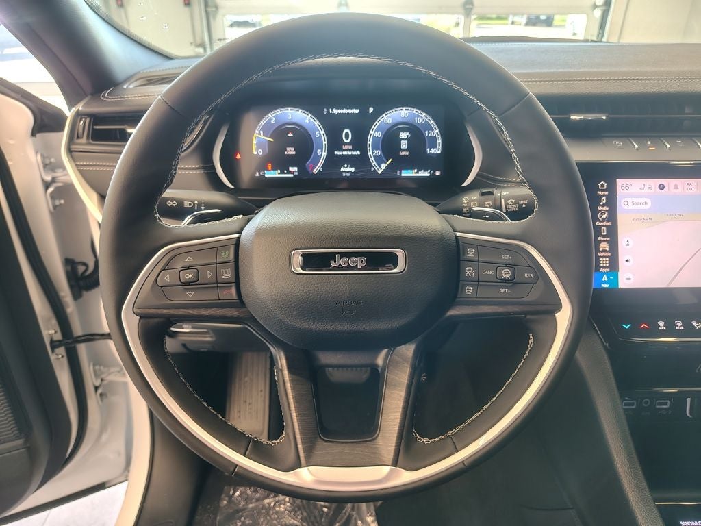 2026 Jeep Grand Cherokee Limited Altitude