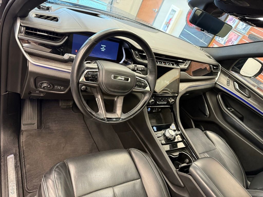 2022 Jeep Grand Cherokee Overland