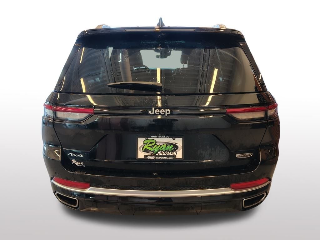 2023 Jeep Grand Cherokee Summit