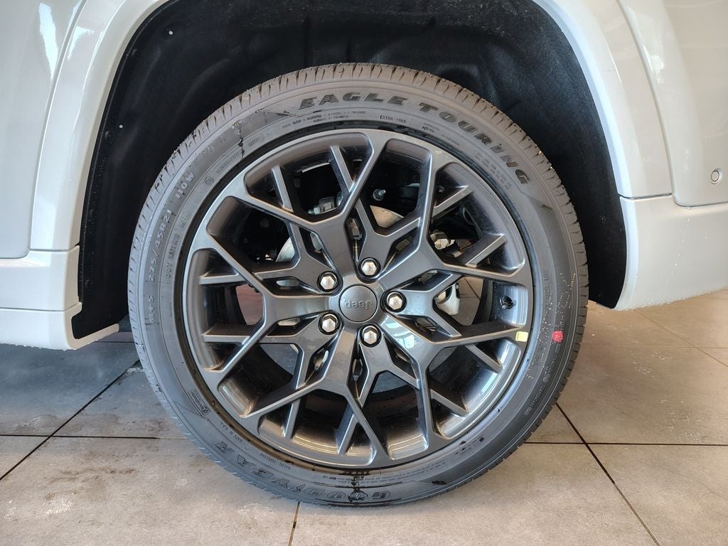 2026 Jeep Grand Cherokee Summit