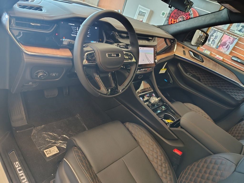 2026 Jeep Grand Cherokee Summit