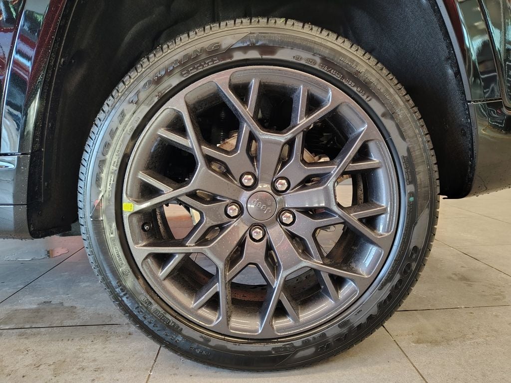 2026 Jeep Grand Cherokee Summit