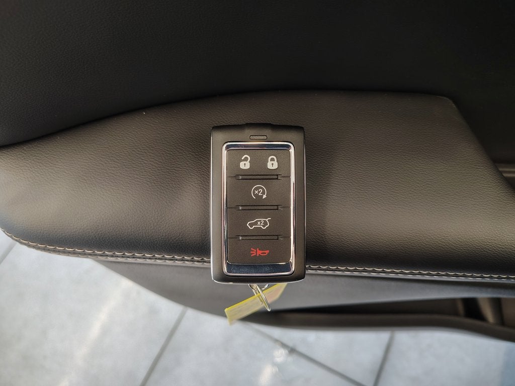 2027 Jeep Grand Cherokee L Laredo Altitude