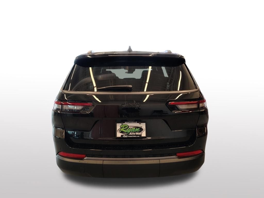 2027 Jeep Grand Cherokee L Laredo Altitude