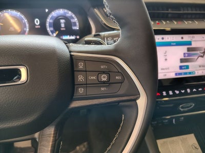2026 Jeep Grand Cherokee L Laredo Altitude