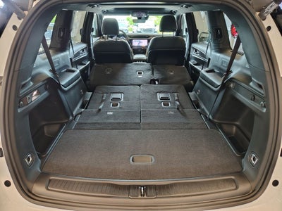 2026 Jeep Grand Cherokee L Laredo Altitude