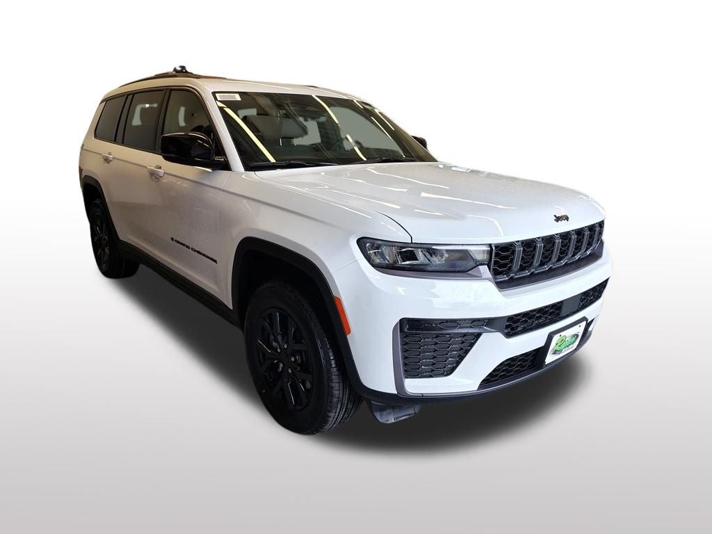 2026 Jeep Grand Cherokee L Laredo Altitude