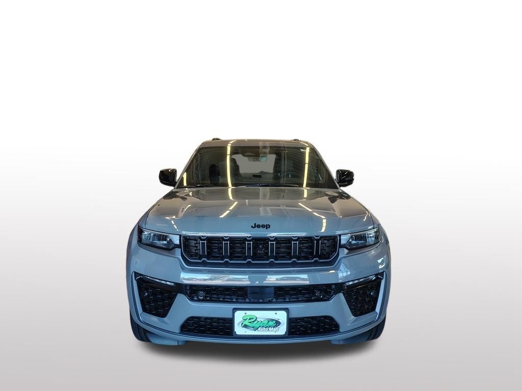 2027 Jeep Grand Cherokee L Limited Reserve