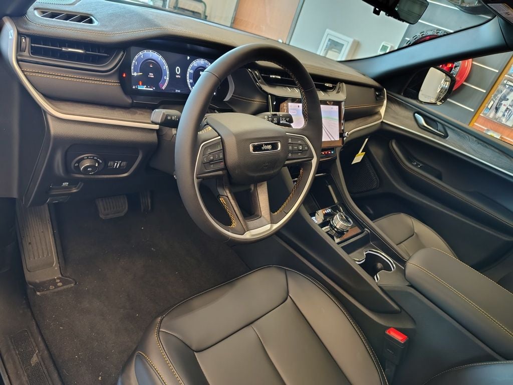 2026 Jeep Grand Cherokee L Base