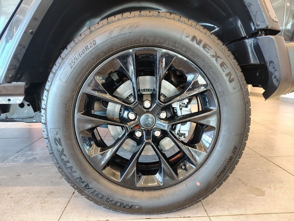 2025 Jeep Wrangler Sahara 4xe