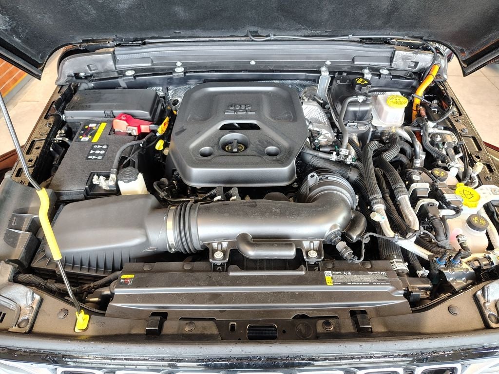 2025 Jeep Wrangler Sahara 4xe