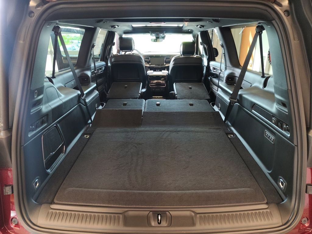 2026 Jeep Grand Wagoneer L Limited Altitude