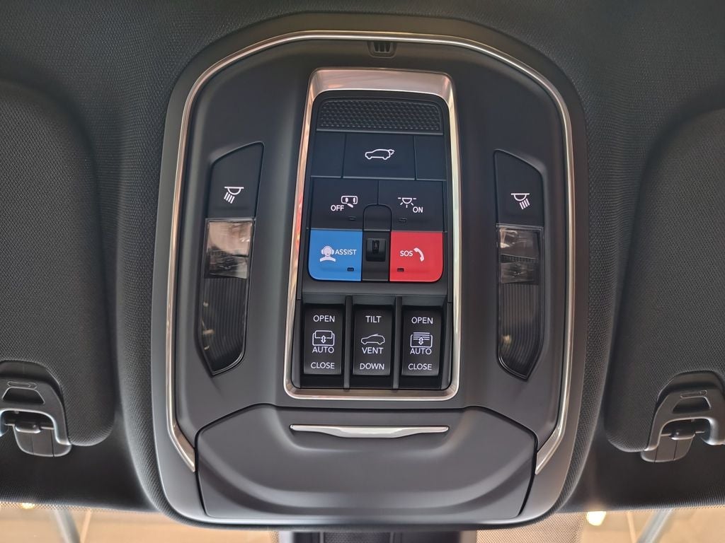 2026 Jeep Grand Wagoneer Base