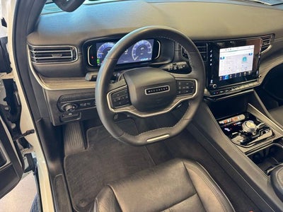 2023 Jeep Wagoneer Series III