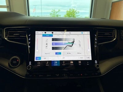 2026 Jeep Grand Wagoneer Summit Reserve
