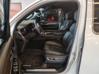 2023 Jeep Grand Wagoneer Series II