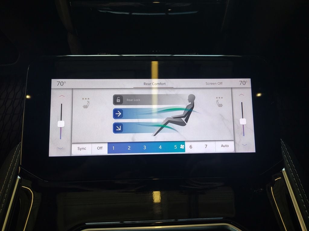 2023 Jeep Grand Wagoneer Series II