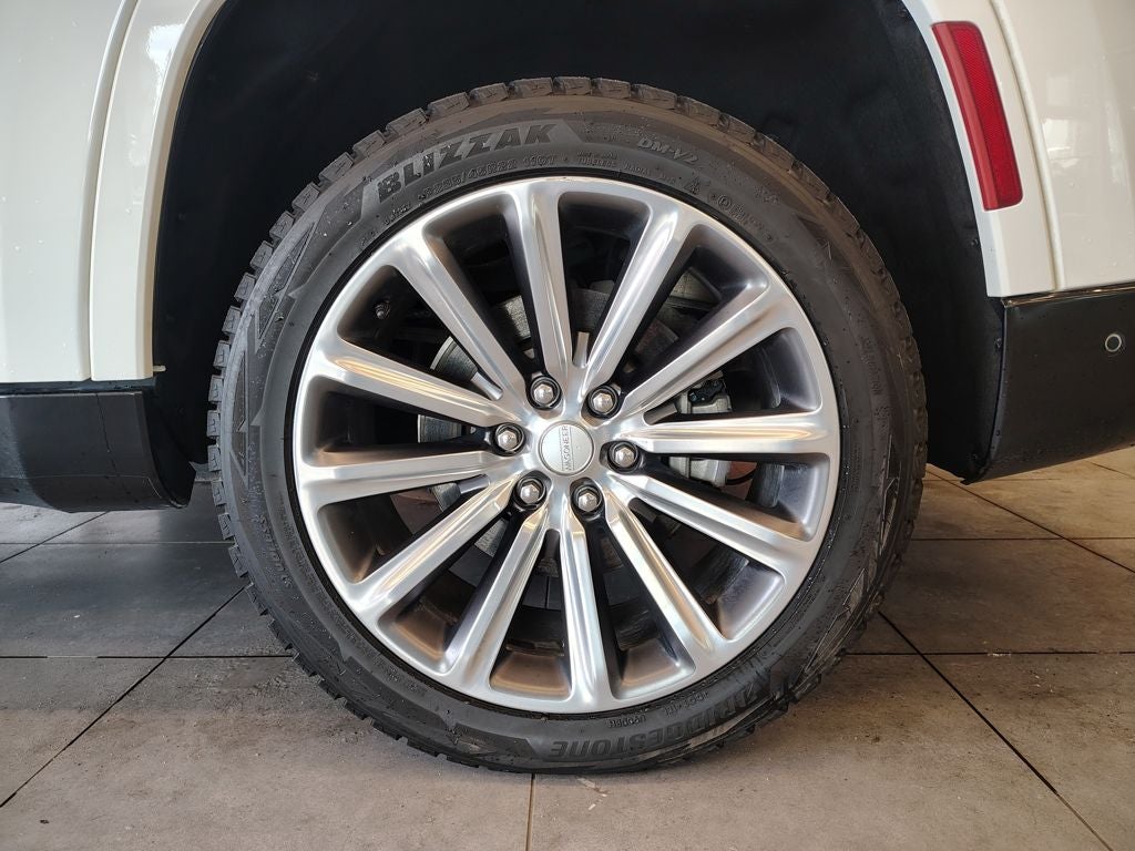 2023 Jeep Grand Wagoneer Series II