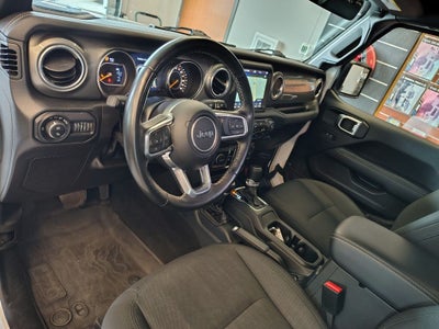 2022 Jeep Gladiator Overland