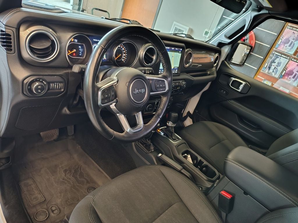 2022 Jeep Gladiator Overland
