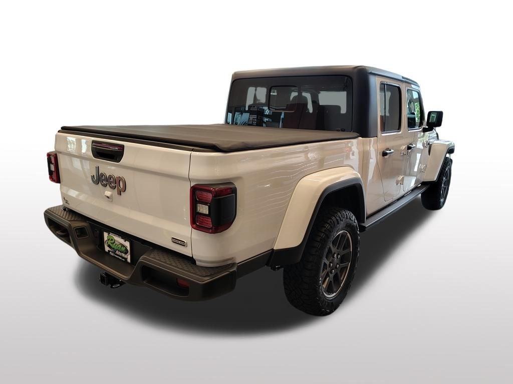 2022 Jeep Gladiator Overland