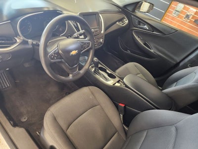 2017 Chevrolet Malibu LS 1LS