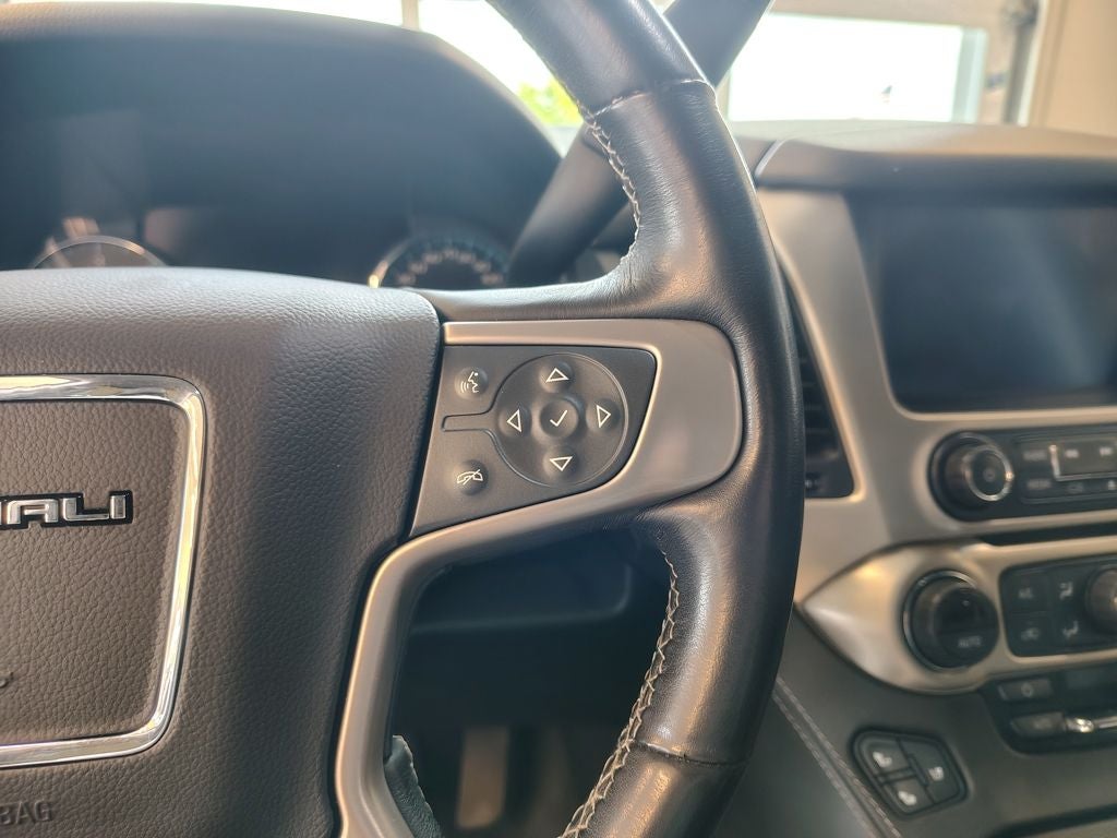 2020 GMC Yukon XL Denali - Photo 17