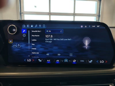 2024 Chevrolet Traverse LS