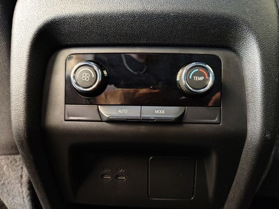 2024 Chevrolet Traverse LS