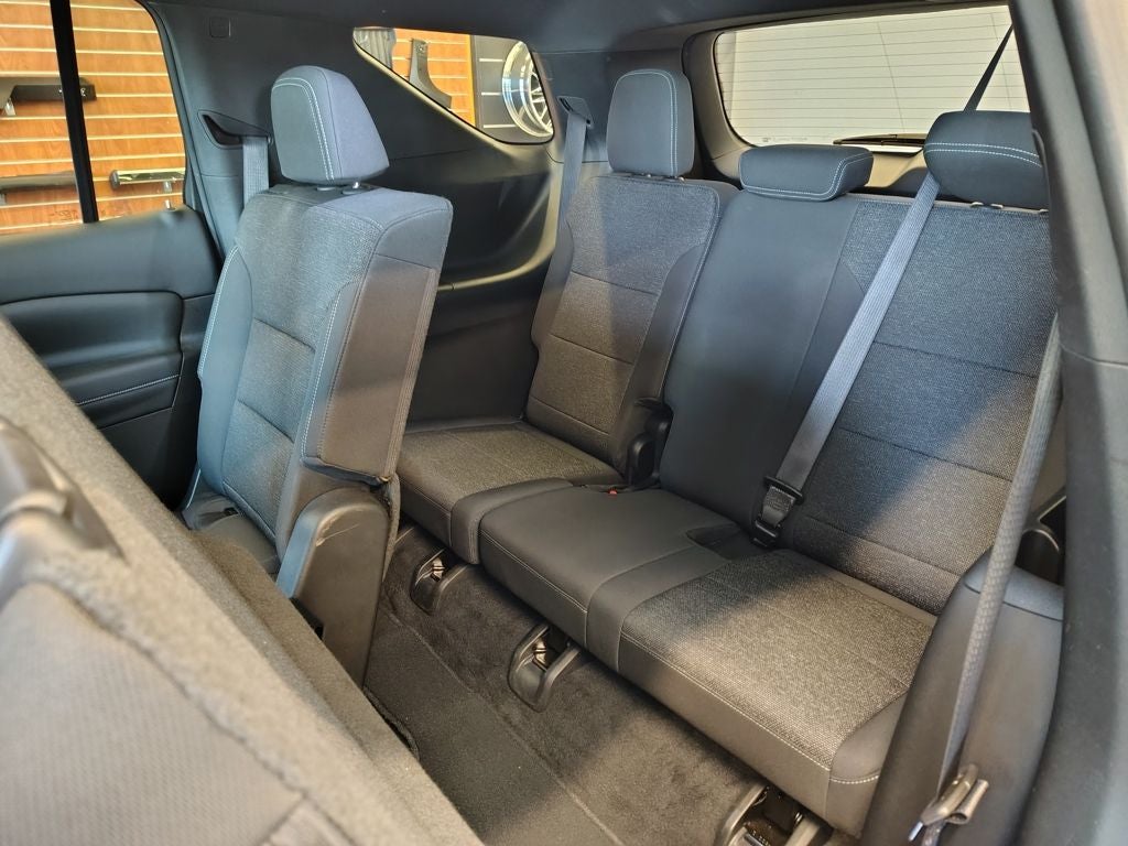 2024 Chevrolet Traverse LS