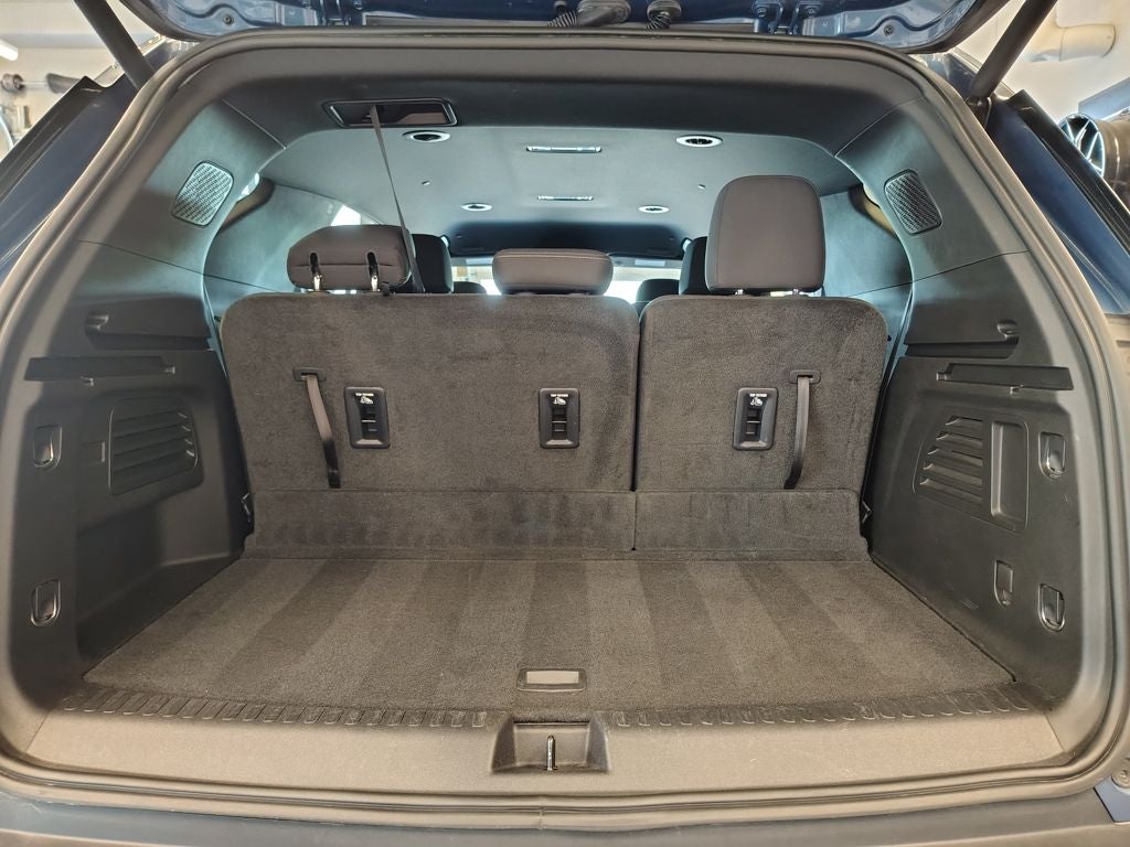 2024 Chevrolet Traverse LS