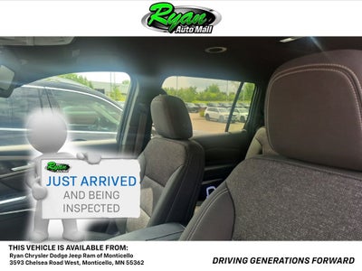2024 Chevrolet Traverse LS