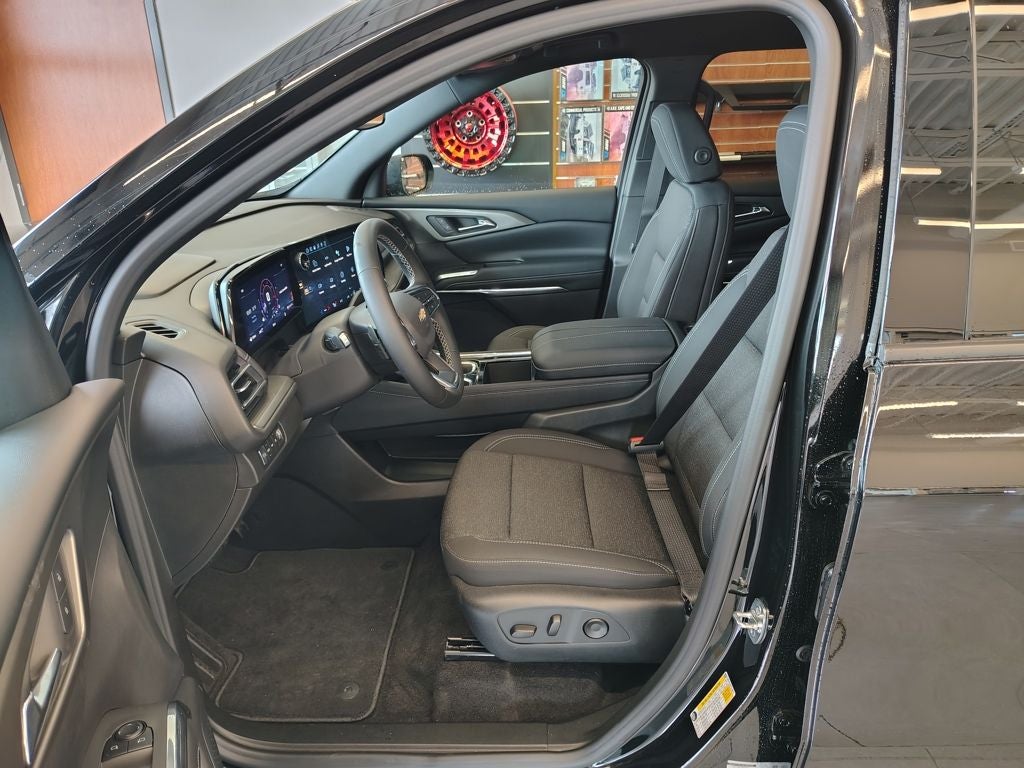 2026 Chevrolet Traverse LT 2LT