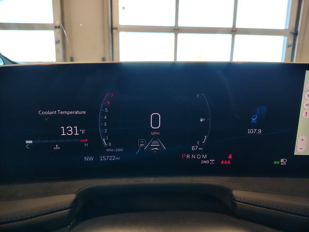 2025 Cadillac XT4 Sport