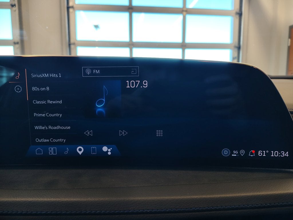 2025 Cadillac XT4 Sport