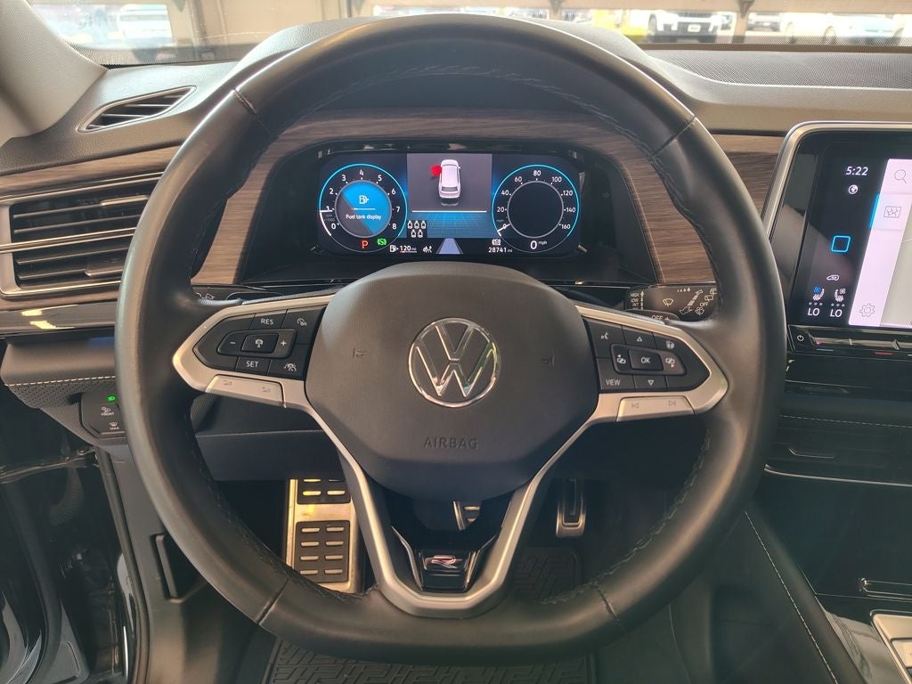 2024 Volkswagen Atlas 2.0T SEL Premium R-Line
