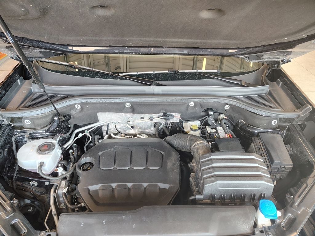 2024 Volkswagen Atlas 2.0T SEL Premium R-Line